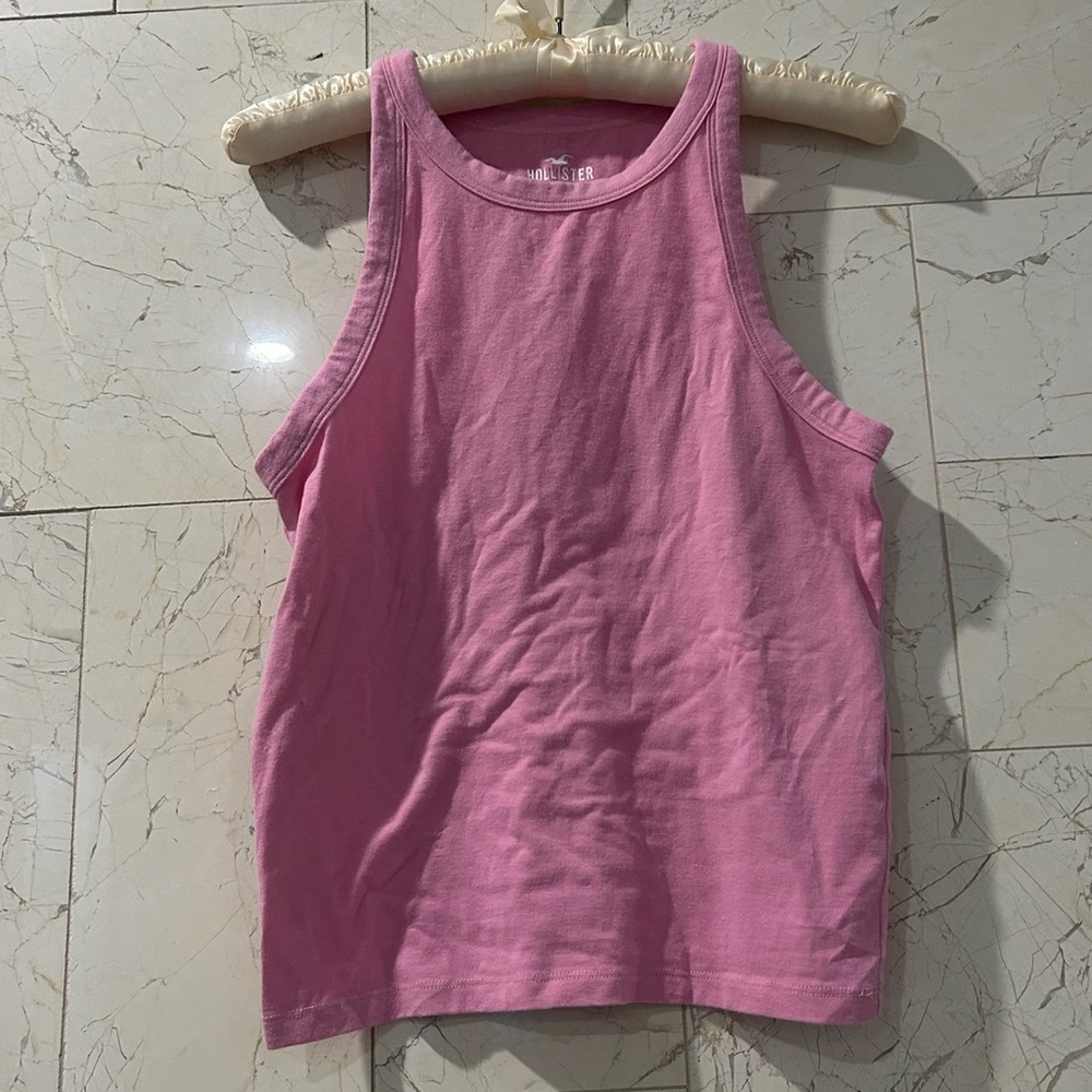 light pink hollister tank